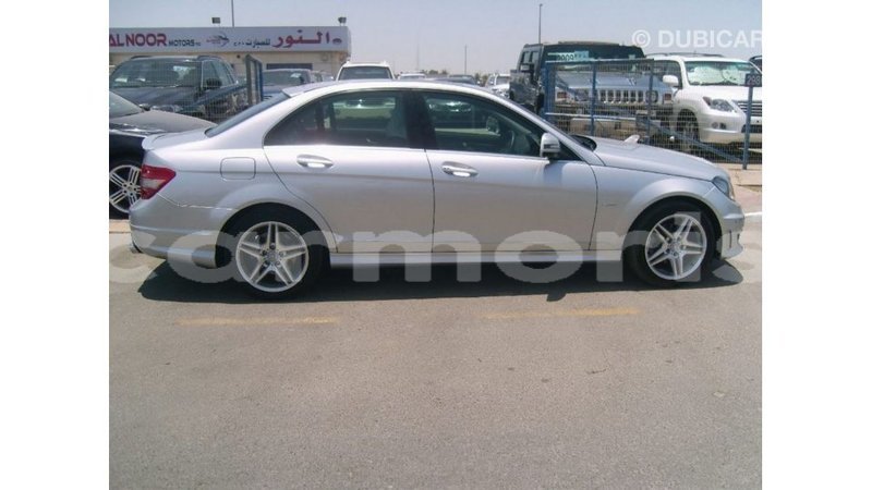 Big with watermark mercedes benz 190 agalega islands import dubai 3531