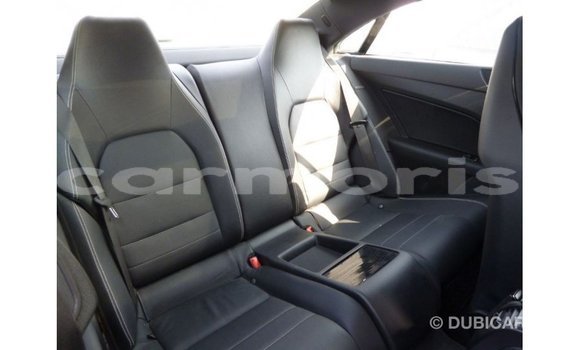 Acheter Import Voiture Mercedes-Benz 190 Autre à Import - Dubai, Îles Agalega Acheter Import Voiture Mercedes-Benz 190 Autre à Import - Dubai, Îles Agalega