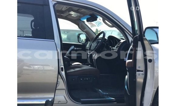 Acheter Import Voiture Toyota Land Cruiser Autre à Import - Dubai, Îles Agalega Acheter Import Voiture Toyota Land Cruiser Autre à Import - Dubai, Îles Agalega