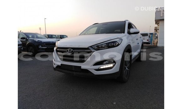 Buy Import Hyundai Tucson White Car in Import - Dubai in Agalega Islands Buy Import Hyundai Tucson White Car in Import - Dubai in Agalega Islands