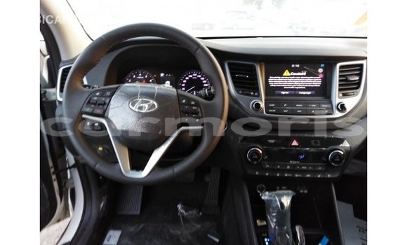 Buy Import Hyundai Tucson White Car in Import - Dubai in Agalega Islands Buy Import Hyundai Tucson White Car in Import - Dubai in Agalega Islands