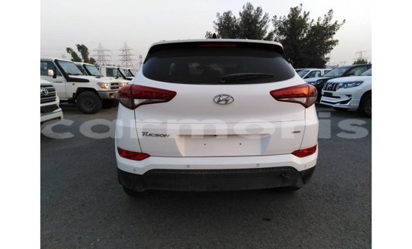 Buy Import Hyundai Tucson White Car in Import - Dubai in Agalega Islands Buy Import Hyundai Tucson White Car in Import - Dubai in Agalega Islands