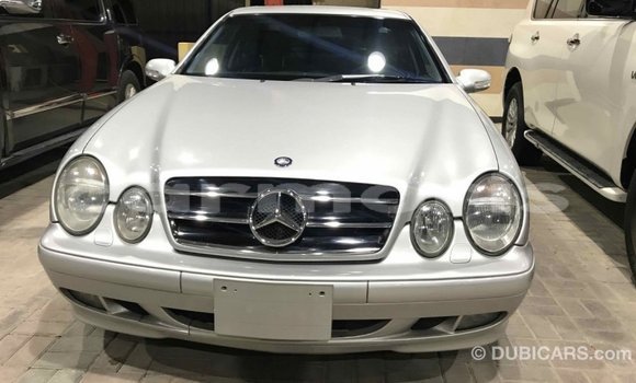 Buy Import Mercedes-Benz 190 (W201) Other Car in Import - Dubai in Agalega Islands Buy Import Mercedes-Benz 190 (W201) Other Car in Import - Dubai in Agalega Islands
