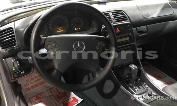 Buy Import Mercedes-Benz 190 (W201) Other Car in Import - Dubai in Agalega Islands Buy Import Mercedes-Benz 190 (W201) Other Car in Import - Dubai in Agalega Islands