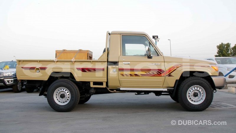 Big with watermark toyota land cruiser agalega islands import dubai 3554