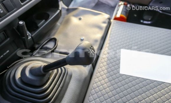 Acheter Import Voiture Toyota Coaster Blanc à Import - Dubai, Îles Agalega Acheter Import Voiture Toyota Coaster Blanc à Import - Dubai, Îles Agalega