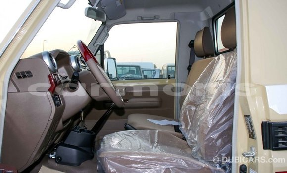 Buy Import Toyota Land Cruiser Beige Car in Import - Dubai in Agalega Islands Buy Import Toyota Land Cruiser Beige Car in Import - Dubai in Agalega Islands