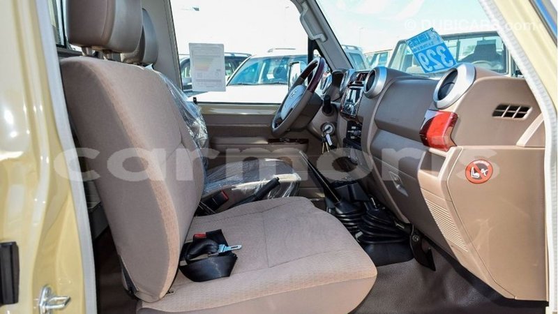 Big with watermark toyota land cruiser agalega islands import dubai 3574