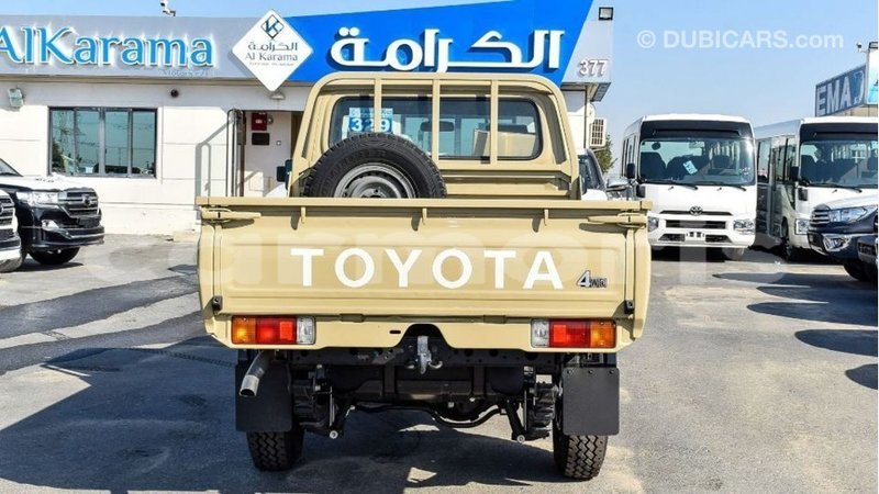 Big with watermark toyota land cruiser agalega islands import dubai 3582
