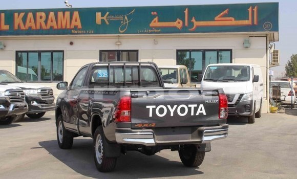 Acheter Import Voiture Toyota Hilux Autre à Import - Dubai, Îles Agalega Acheter Import Voiture Toyota Hilux Autre à Import - Dubai, Îles Agalega