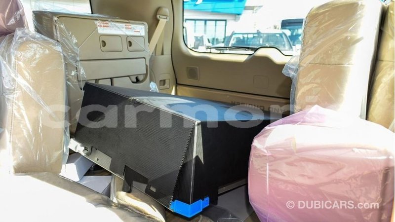 Big with watermark toyota land cruiser agalega islands import dubai 3590