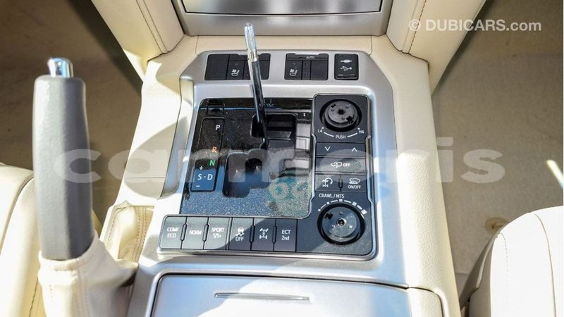 Big with watermark toyota land cruiser agalega islands import dubai 3593