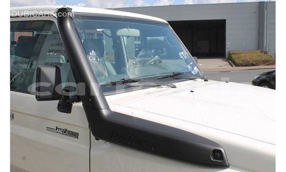 Buy Import Toyota Land Cruiser White Car in Import - Dubai in Agalega Islands Buy Import Toyota Land Cruiser White Car in Import - Dubai in Agalega Islands