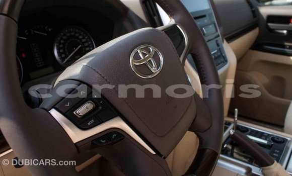 Acheter Import Voiture Toyota Land Cruiser Noir à Import - Dubai, Îles Agalega Acheter Import Voiture Toyota Land Cruiser Noir à Import - Dubai, Îles Agalega