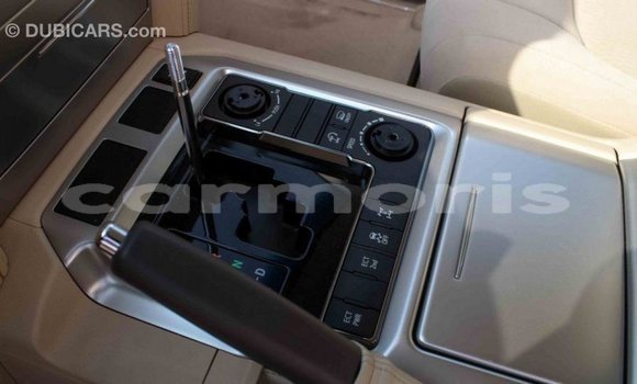 Acheter Import Voiture Toyota Land Cruiser Noir à Import - Dubai, Îles Agalega Acheter Import Voiture Toyota Land Cruiser Noir à Import - Dubai, Îles Agalega