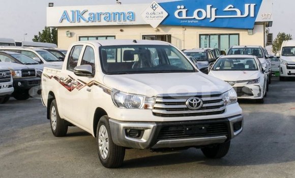Buy Import Toyota Hilux White Car in Import - Dubai in Agalega Islands Buy Import Toyota Hilux White Car in Import - Dubai in Agalega Islands