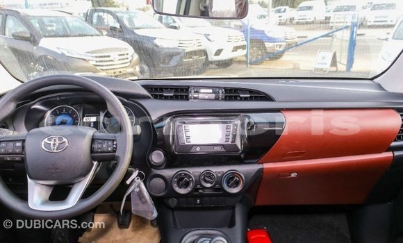 Buy Import Toyota Hilux White Car in Import - Dubai in Agalega Islands Buy Import Toyota Hilux White Car in Import - Dubai in Agalega Islands