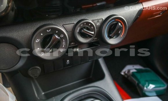 Buy Import Toyota Hilux White Car in Import - Dubai in Agalega Islands Buy Import Toyota Hilux White Car in Import - Dubai in Agalega Islands