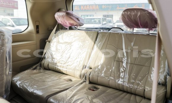 Acheter Import Voiture Toyota Land Cruiser Noir à Import - Dubai, Îles Agalega Acheter Import Voiture Toyota Land Cruiser Noir à Import - Dubai, Îles Agalega