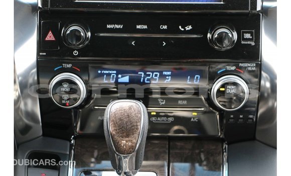 Buy Import Toyota Alphard White Car in Import - Dubai in Agalega Islands Buy Import Toyota Alphard White Car in Import - Dubai in Agalega Islands