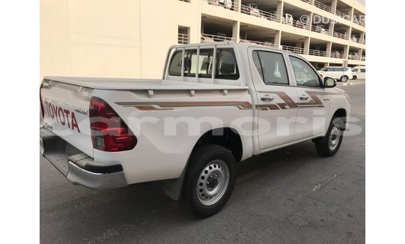 Buy Import Toyota Hilux White Car in Import - Dubai in Agalega Islands Buy Import Toyota Hilux White Car in Import - Dubai in Agalega Islands