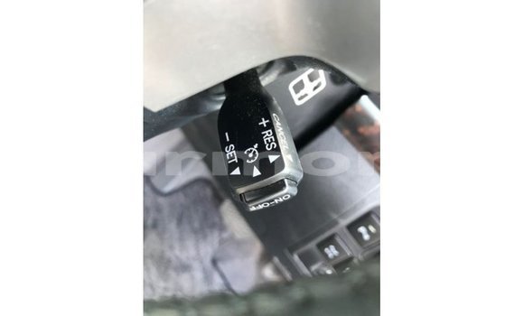 Acheter Import Voiture Toyota Land Cruiser Noir à Import - Dubai, Îles Agalega Acheter Import Voiture Toyota Land Cruiser Noir à Import - Dubai, Îles Agalega