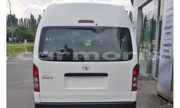 Buy Import Toyota Hiace White Car in Import - Dubai in Agalega Islands Buy Import Toyota Hiace White Car in Import - Dubai in Agalega Islands