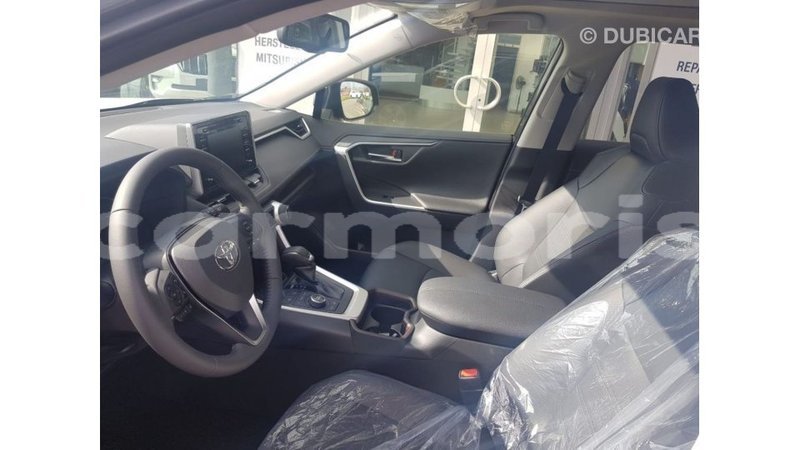 Big with watermark toyota hiace agalega islands import dubai 3651