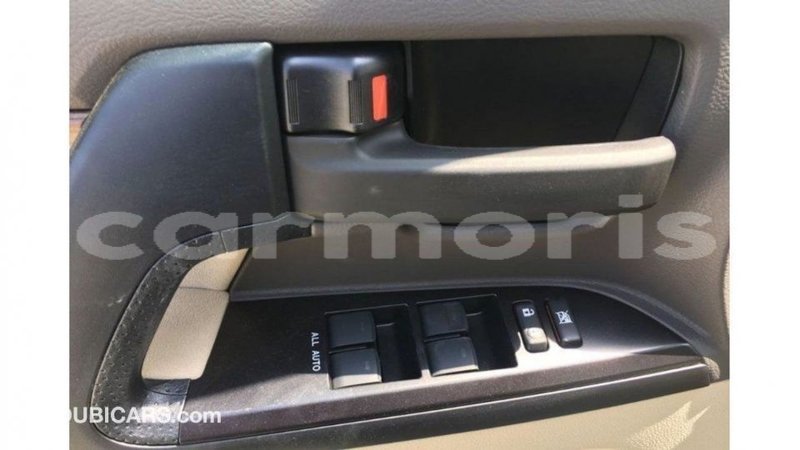 Big with watermark toyota land cruiser agalega islands import dubai 3660