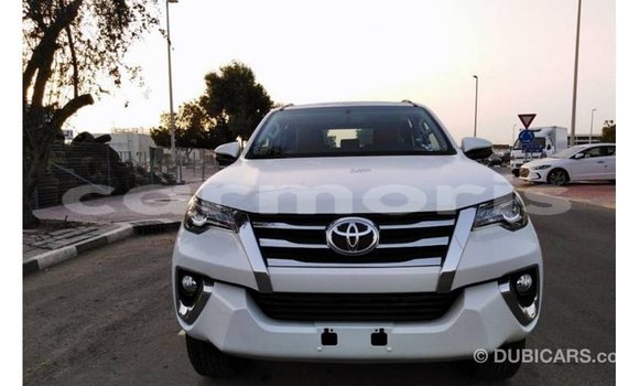 Buy Import Toyota Fortuner White Car in Import - Dubai in Agalega Islands Buy Import Toyota Fortuner White Car in Import - Dubai in Agalega Islands