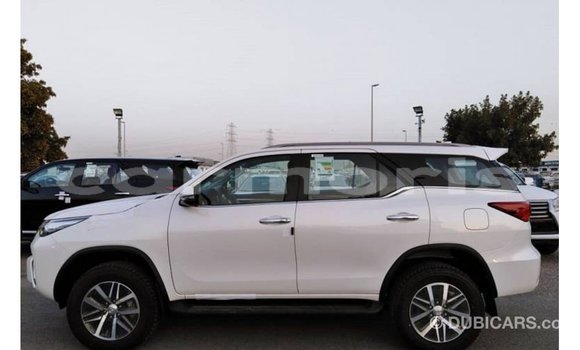 Buy Import Toyota Fortuner White Car in Import - Dubai in Agalega Islands Buy Import Toyota Fortuner White Car in Import - Dubai in Agalega Islands