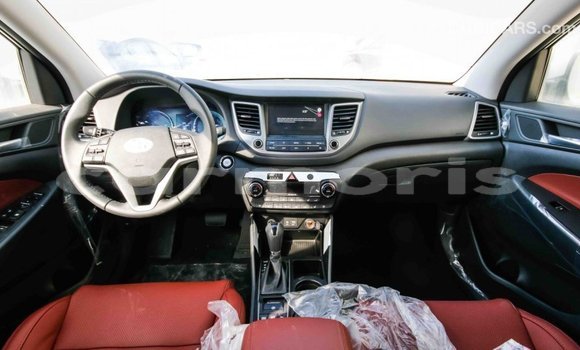 Buy Import Hyundai Tucson White Car in Import - Dubai in Agalega Islands Buy Import Hyundai Tucson White Car in Import - Dubai in Agalega Islands