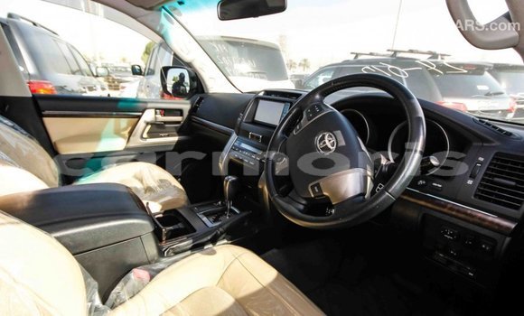 Buy Import Toyota Land Cruiser Black Car in Import - Dubai in Agalega Islands Buy Import Toyota Land Cruiser Black Car in Import - Dubai in Agalega Islands
