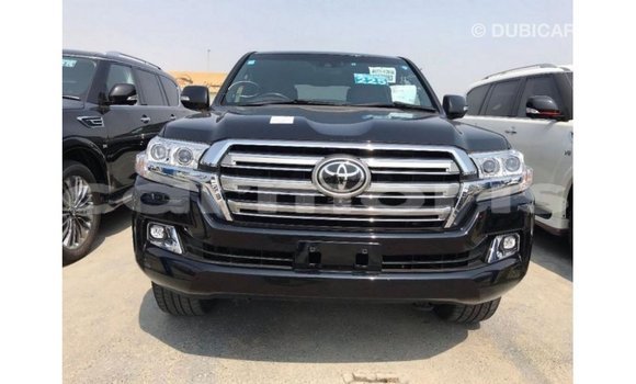 Acheter Import Voiture Toyota Land Cruiser Noir à Import - Dubai, Îles Agalega Acheter Import Voiture Toyota Land Cruiser Noir à Import - Dubai, Îles Agalega