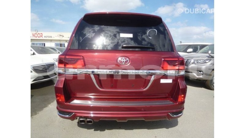 Big with watermark toyota land cruiser agalega islands import dubai 3679