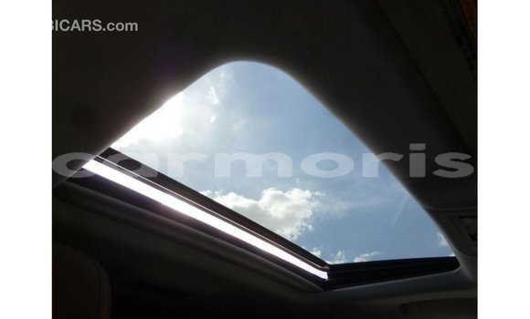 Acheter Import Voiture Toyota Land Cruiser Rouge à Import - Dubai, Îles Agalega Acheter Import Voiture Toyota Land Cruiser Rouge à Import - Dubai, Îles Agalega