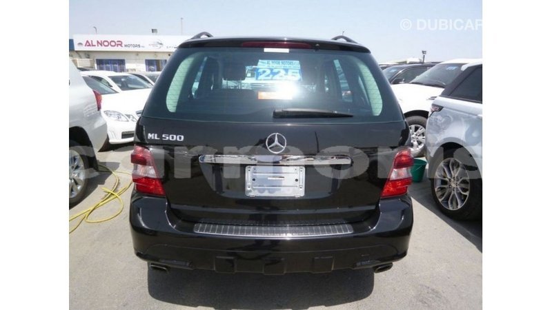 Big with watermark mercedes benz 190 agalega islands import dubai 3683