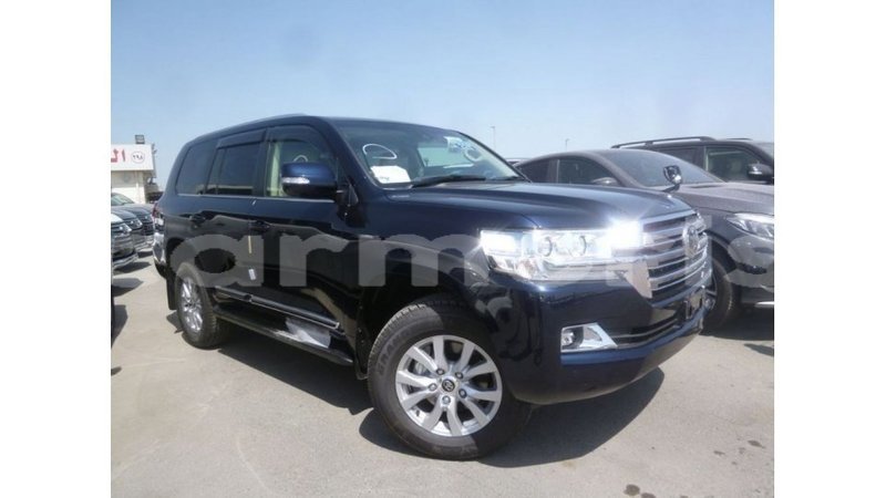 Big with watermark toyota land cruiser agalega islands import dubai 3686