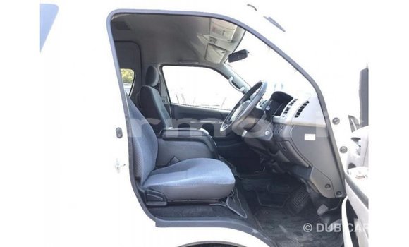 Buy Import Toyota Hiace White Car in Import - Dubai in Agalega Islands Buy Import Toyota Hiace White Car in Import - Dubai in Agalega Islands