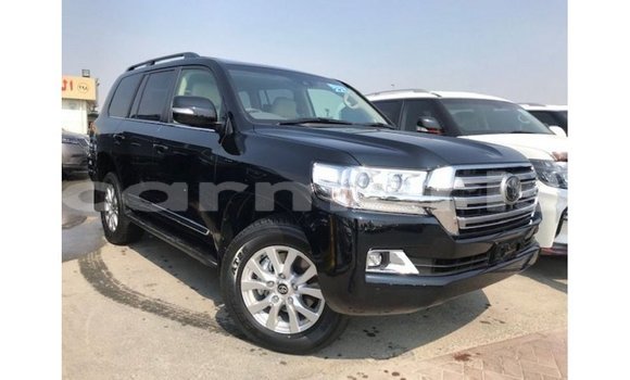 Acheter Import Voiture Toyota Land Cruiser Noir à Import - Dubai, Îles Agalega Acheter Import Voiture Toyota Land Cruiser Noir à Import - Dubai, Îles Agalega