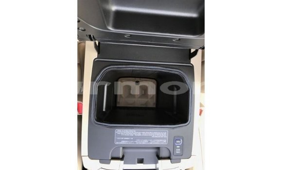 Acheter Import Voiture Toyota Land Cruiser Noir à Import - Dubai, Îles Agalega Acheter Import Voiture Toyota Land Cruiser Noir à Import - Dubai, Îles Agalega