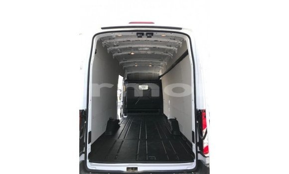 Buy Import Ford Club Wagon White Car in Import - Dubai in Agalega Islands Buy Import Ford Club Wagon White Car in Import - Dubai in Agalega Islands