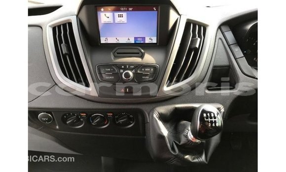 Buy Import Ford Club Wagon White Car in Import - Dubai in Agalega Islands Buy Import Ford Club Wagon White Car in Import - Dubai in Agalega Islands