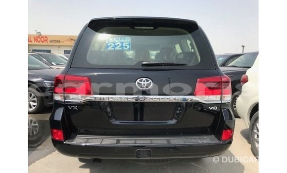 Acheter Import Voiture Toyota Land Cruiser Noir à Import - Dubai, Îles Agalega Acheter Import Voiture Toyota Land Cruiser Noir à Import - Dubai, Îles Agalega