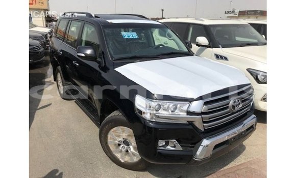 Acheter Import Voiture Toyota Land Cruiser Noir à Import - Dubai, Îles Agalega Acheter Import Voiture Toyota Land Cruiser Noir à Import - Dubai, Îles Agalega
