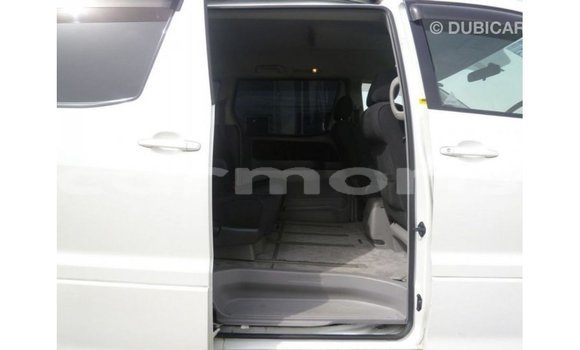 Acheter Import Voiture Toyota Alphard Blanc à Import - Dubai, Îles Agalega Acheter Import Voiture Toyota Alphard Blanc à Import - Dubai, Îles Agalega