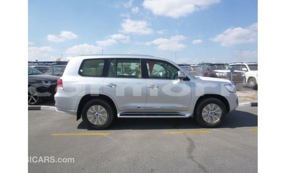 Buy Import Toyota Land Cruiser Other Car in Import - Dubai in Agalega Islands Buy Import Toyota Land Cruiser Other Car in Import - Dubai in Agalega Islands