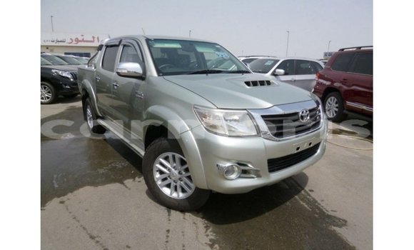 Acheter Import Voiture Toyota Hilux Autre à Import - Dubai, Îles Agalega Acheter Import Voiture Toyota Hilux Autre à Import - Dubai, Îles Agalega