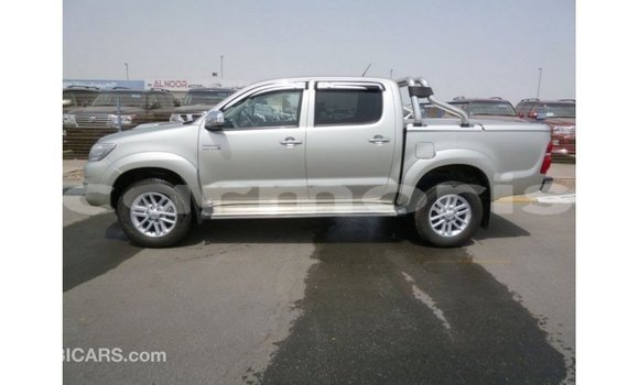 Acheter Import Voiture Toyota Hilux Autre à Import - Dubai, Îles Agalega Acheter Import Voiture Toyota Hilux Autre à Import - Dubai, Îles Agalega