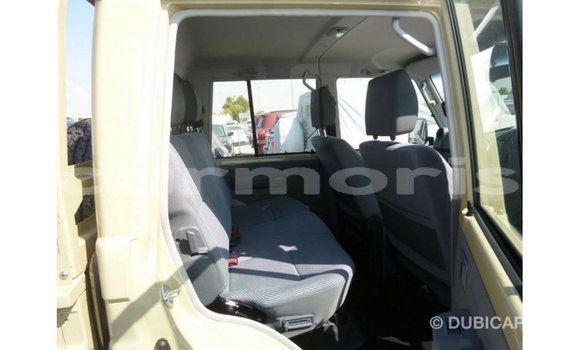 Buy Import Toyota Land Cruiser Beige Car in Import - Dubai in Agalega Islands Buy Import Toyota Land Cruiser Beige Car in Import - Dubai in Agalega Islands